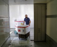 25.09.2021 - Distribuição  de vacinas no Cemepar para cidades do Paraná
Foto Gilson Abreu/AEN