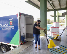 25.09.2021 - Distribuição  de vacinas no Cemepar para cidades do Paraná
Foto Gilson Abreu/AEN