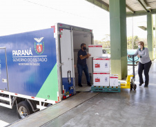 25.09.2021 - Distribuição  de vacinas no Cemepar para cidades do Paraná
Foto Gilson Abreu/AEN