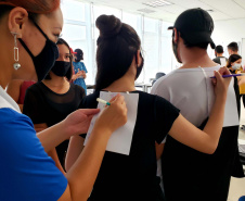 A Portos do Paraná, em parceria com o Serviço Nacional de Aprendizagem Comercial (Senac), está promovendo curso que visa a capacitação e o desenvolvimento de ações para jovens nas comunidades que estão nas áreas de abrangência dos portos paranaenses.  Foto: Portos do Paraná