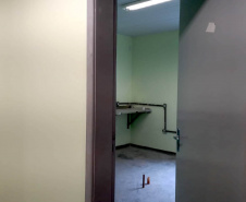 O Secretário da Segurança Pública, Romulo Marinho Soares, esteve em Londrina, nesta quinta-feira (30/09), para acompanhar as obras da Cadeia Pública de Londrina, que estão sendo finalizadas e têm previsão de entrega para novembro deste ano. -  Londrina, 30/09/2021  -  Foto: SESP-PR