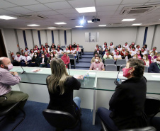 Para o Outubro Rosa deste ano a Portos do Paraná desenvolveu quatro vídeos-depoimentos de mulheres que passaram ou ainda enfrentam um câncer de mama. A programação alusiva ao mês de conscientização sobre a doença terminou ontem (6), mas as produções serão utilizadas no trabalho contínuo de sensibilização. Foto: Claudio Neves/Portos do Paraná