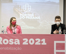 Para o Outubro Rosa deste ano a Portos do Paraná desenvolveu quatro vídeos-depoimentos de mulheres que passaram ou ainda enfrentam um câncer de mama. A programação alusiva ao mês de conscientização sobre a doença terminou ontem (6), mas as produções serão utilizadas no trabalho contínuo de sensibilização. Foto: Claudio Neves/Portos do Paraná