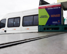 Com mais 124,2 mil vacinas, Saúde encerra a semana com um milhão de imunizantes contra a Covid-19 distribuídos aos municípios  -  Curitiba, 08/10/2021  -  Foto: Américo Antonio/SESA