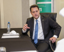 Governador e empresários paranaenses se reúnem com investidores em Dubai. Foto: Governo do Paraná
