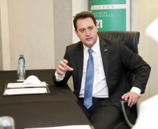 Governador e empresários paranaenses se reúnem com investidores em Dubai. Foto: Governo do Paraná