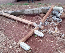 Temporal ainda compromete abastecimento de água e luz em várias cidades do Paraná  -  Curitiba, 15/10/2021  -  Fopto: Copel