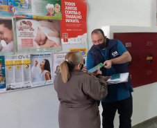 A Controladoria-Geral do Estado (CGE) já esteve em 161 municípios com o programa CGE Itinerante, que completa dois anos neste mês. O objetivo do programa é acompanhar atendimentos presenciais do Estado e ouvir dos seus usuários a opinião sobre o serviço. Nesse período, a maior demanda foi sobre a distribuição de vacinas contra a Covid-19, com 119 visitas.  - Curitiba, 15/10/2021 - Foto: CGE