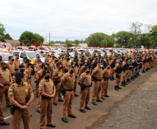 Centenas de viaturas e 1,5 mil policiais militares a mais do efetivo já aplicado rotineiramente, foram às ruas neste sábado (16/10) em todo o Paraná para inibir crimes e reforçar o patrulhamento em aéreas comerciais e residenciais do estado pela operação Fecha Quartel II. -  Curitiba, 16/10/2021 - Foto: PMPR
