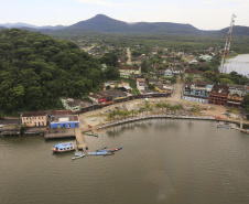 Vista aérea de Guaraqueçaba - PR.Guaraqueçaba, 19-12-15.Foto: Arnaldo Alves / AEN