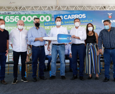 Governador Carlos Massa Ratinho Junior entrega 48 veículos para a Regional da Saúde de Foz do Iguaçu - Foz do Iguaçu, 22/10/2021  - Foto: Jonathan Campos /AEN