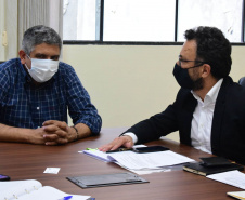 PIQUIRI  - Em mais uma rodada de visitas da diretoria da Fomento Paraná em busca de novas parcerias, odiretor-presidente da instituição financeira estadual, Heraldo Neves, o diretor de Mercado,Vinícius Rocha, e a assessora Emilia Belinati percorreram municípios da região de Umuarama,no noroeste do estado, nesta quinta e sexta (21 e 22). - Curitiba, 22/10/2021 - Foto: Fomento Paraná