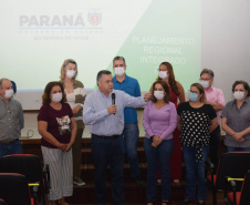 As ações para o pós-pandemia da Covid-19 devem ser prioridade no processo de reorganização do Planejamento Regional Integrado (PRI) da área da saúde no Paraná. A afirmação foi feita pelo secretário estadual da Saúde, Beto Preto, durante evento para discutir o PRI com Regionais e municípios da Macrorregião Oeste, realizado em Foz do Iguaçu, nesta terça-feira (26). - Foz do Iguaçu, 26/10/2021 - Foto: Américo Antonio/SESA