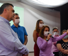 As ações para o pós-pandemia da Covid-19 devem ser prioridade no processo de reorganização do Planejamento Regional Integrado (PRI) da área da saúde no Paraná. A afirmação foi feita pelo secretário estadual da Saúde, Beto Preto, durante evento para discutir o PRI com Regionais e municípios da Macrorregião Oeste, realizado em Foz do Iguaçu, nesta terça-feira (26). - Foz do Iguaçu, 26/10/2021 - Foto: Américo Antonio/SESA