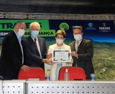A conquista do Selo Safe Travels, do Conselho Mundial de Viagens e Turismo (WTCC), garante ao Paraná o título de embaixador do turismo seguro em relação às medidas sanitárias contra a Covid-19. Com o título, a Paraná Turismo emite certificados a municípios e empreendimentos que cumprem essas normas de segurança. Foto: Alessandro Vieira/SEDEST