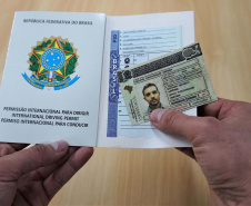 Detran-PR emitiu quase 14 mil carteiras de habilitação para estrangeiros - Curitiba, 27/10/2021 - Foto: DETRAN-PR