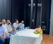 O projeto e as minutas de edital do Parque Estadual do Guartelá foram apresentados durante audiência pública realizada no município de Tibagi, nesta terça-feira (26). O evento também foi transmitido ao vivo e segue visível para a população no Youtube da Secretaria do Desenvolvimento Sustentável e do Turismo (Sedest). - Curitiba, 27/10/2021 - Foto: SEDEST
