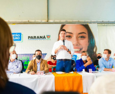 Começa nesta sexta-feira (29) uma grande campanha de mídia para divulgar o Cartão Futuro, programa do Governo do Paraná para incentivar a manutenção e a contratação de jovens aprendizes por empresas paranaenses. - Curitiba, 28/10/2021 - Foto: Guilherme Flores/Casa Civil