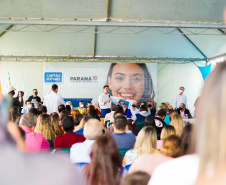 Começa nesta sexta-feira (29) uma grande campanha de mídia para divulgar o Cartão Futuro, programa do Governo do Paraná para incentivar a manutenção e a contratação de jovens aprendizes por empresas paranaenses. - Curitiba, 28/10/2021 - Foto: Guilherme Flores/Casa Civil