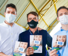Começa nesta sexta-feira (29) uma grande campanha de mídia para divulgar o Cartão Futuro, programa do Governo do Paraná para incentivar a manutenção e a contratação de jovens aprendizes por empresas paranaenses. - Curitiba, 28/10/2021 - Foto: Guilherme Flores/Casa Civil