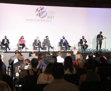 Nesta quarta-feira (03/11), em Foz do Iguaçu, região oeste do Paraná, foi aberto oficialmente o InterForensics, maior evento de Ciências Forenses da América Latina, que reúne, em um único lugar, renomados nomes nacionais e internacionais das mais diversas áreas deste setor. - Foz do Iguaçu, -3/11/2021 - Foto: SESP_PR