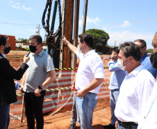 As obras de modernização do Trevo Gauchão, em Umuarama, chegaram a um terço de execução. O governador Carlos Massa Ratinho Junior vistoriou nesta quinta-feira (04) o projeto que vai resolver um dos principais gargalos logísticos do Noroeste paranaense. - Umuarama, 04/11/2021 - Foto:  Ari Dias/AEN