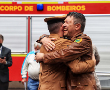 O governador Carlos Massa Ratinho Junior participou, nesta segunda-feira (8), em Curitiba, da passagem de comando do Corpo de Bombeiros do Paraná. Há mais de 30 anos na corporação, o coronel Manoel Vasco de Figueiredo Junior assume o posto de comandante-geral no lugar do coronel Gerson Gross, que tinha sido empossado em janeiro deste ano e agora segue para a reserva remunerada.Foto:José Fernando Ogura/AEN