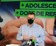 O Paraná recebeu nesta segunda-feira (8) mais 161.460 imunizantes da Pfizer/BioNTech. A nova remessa ainda aguarda a divulgação do informe técnico do Governo Federal e, por isso, ainda não tem público-alvo definido. - Curitiba, 08/11/2021 - Foto: Américo Antonio/SESA