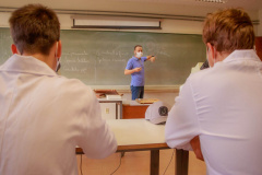 Inscrições para seleção de professor colaborador da UEPG encerram nesta quarta-feira (23)