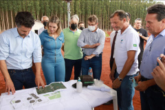 Governo do Paraná recebe ministro do Meio Ambiente no Oeste do Estado