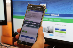 Mais de 220 mil pessoas podem transferir saldo de R$ 100 do Paraná Pay para conta bancária 