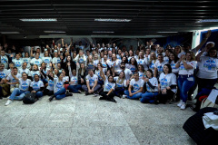 GANHANDO O MUNDO