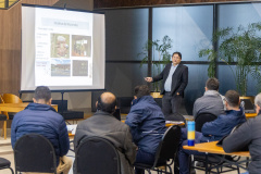 Copel estuda ampliar testes de energia em baterias para o setor de proteína animal, em conjunto com Ocepar