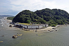 Convênio entre a Portos do Paraná e UFPR promove estudo inédito de preservação do patrimônio histórico na Ilha do Mel