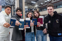 Estudantes paranaenses embarcam para Portugal para participar de programa internacional