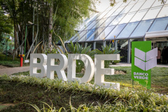BRDE no Paraná bate meta semestral e atinge o R$ 1 Bi em desembolsos