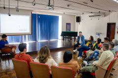 rodada de conversa da equipe do museu com a sociedade, em Foz do Iguaçu