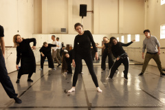 Consciência corporal: curso gratuito do Teatro Guaíra estreia com imersão teórica e prática