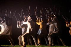 Balé Teatro Guaíra apresenta “Stol” e “V.I.C.A.” no Guairinha