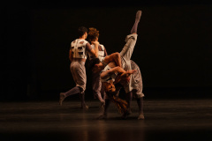 TEATRO GUAÍRA - divulgação Balé em Arapongas e Jacarezinho