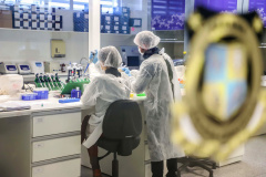 Polícia Científica do Paraná coleta DNA de familiares para identificar pessoas desaparecidas