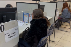 Juventude no mercado de trabalho: mais de mil vagas movimentaram a Agência do Trabalhador de Curitiba