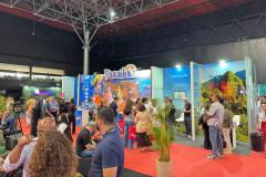 VIAJE PARANÁ - Com estande e coexpositores, Viaje Paraná impacta turistas e trade do Sudeste durante o Travel Next Minas