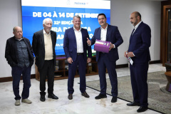 O governador Carlos Massa Ratinho Junior conheceu nesta quinta-feira (28) os detalhes da 32ª Feira da Louça, promovida pelo Sindilouça em Campo Largo, na Região Metropolitana de Curitiba (RMC). 