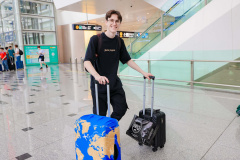 O estudante do terceiro ano do ensino médio, Samuel Mobilia Mota, natural de Douradina, no interior do Paraná, representou o Brasil na Olimpíada Internacional de Inteligência
