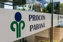 Procon-PR pesquisa a percepção dos consumidores sobre planos de  celular