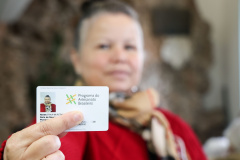 Paraná lidera emissão de carteiras do artesão em agosto