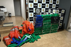 PCPR e PMPR localizam 589 quilos de maconha transportada em caminhão no Norte do Estado