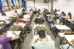 UEM aplica provas do Vestibular de Verão em 11 cidades neste domingo