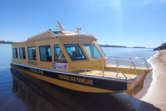 De barco para a escola: transporte aquaviário leva alunos de comunidades ribeirinhas e litorâneas às aulas